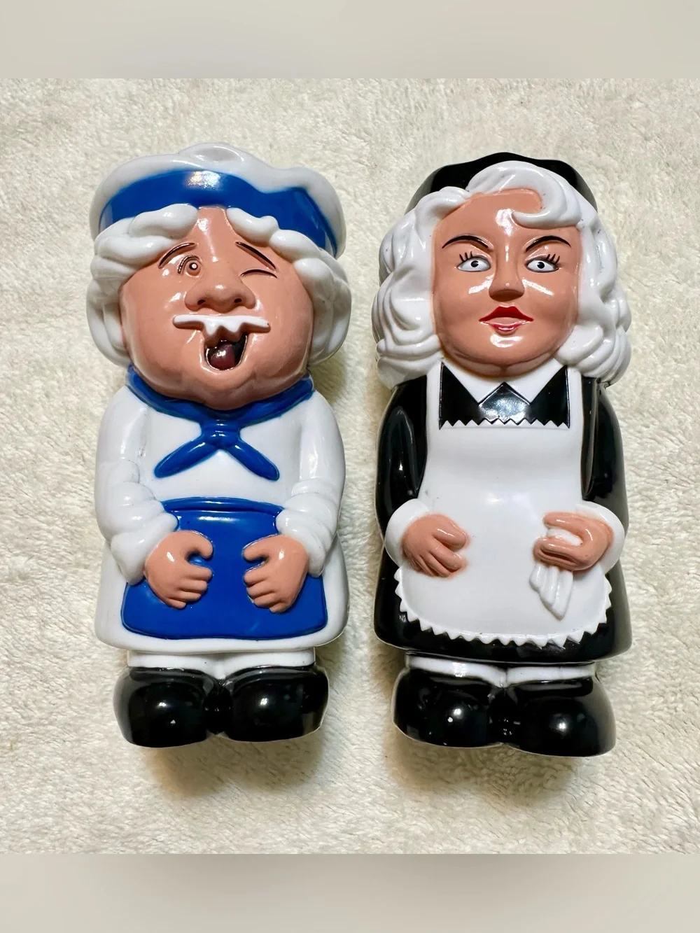 Vintage 90s Novelty Chef and Maid Sound Salt and Pepper Shakers Battery Operated